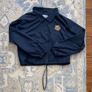 Champion cropped windbreaker wjth Marquette University logo